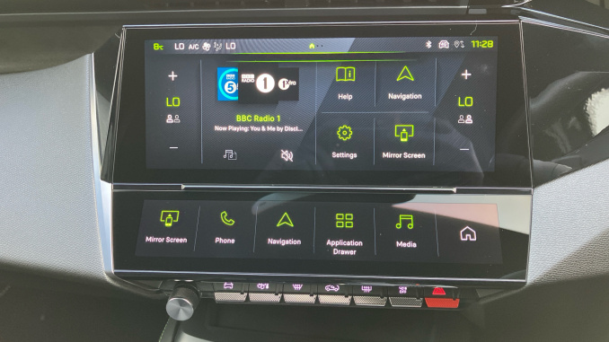 Peugeot 308 1.2 Hybrid 145 GT 5dr e-DSC6 Petrol Hatchback - Image 12